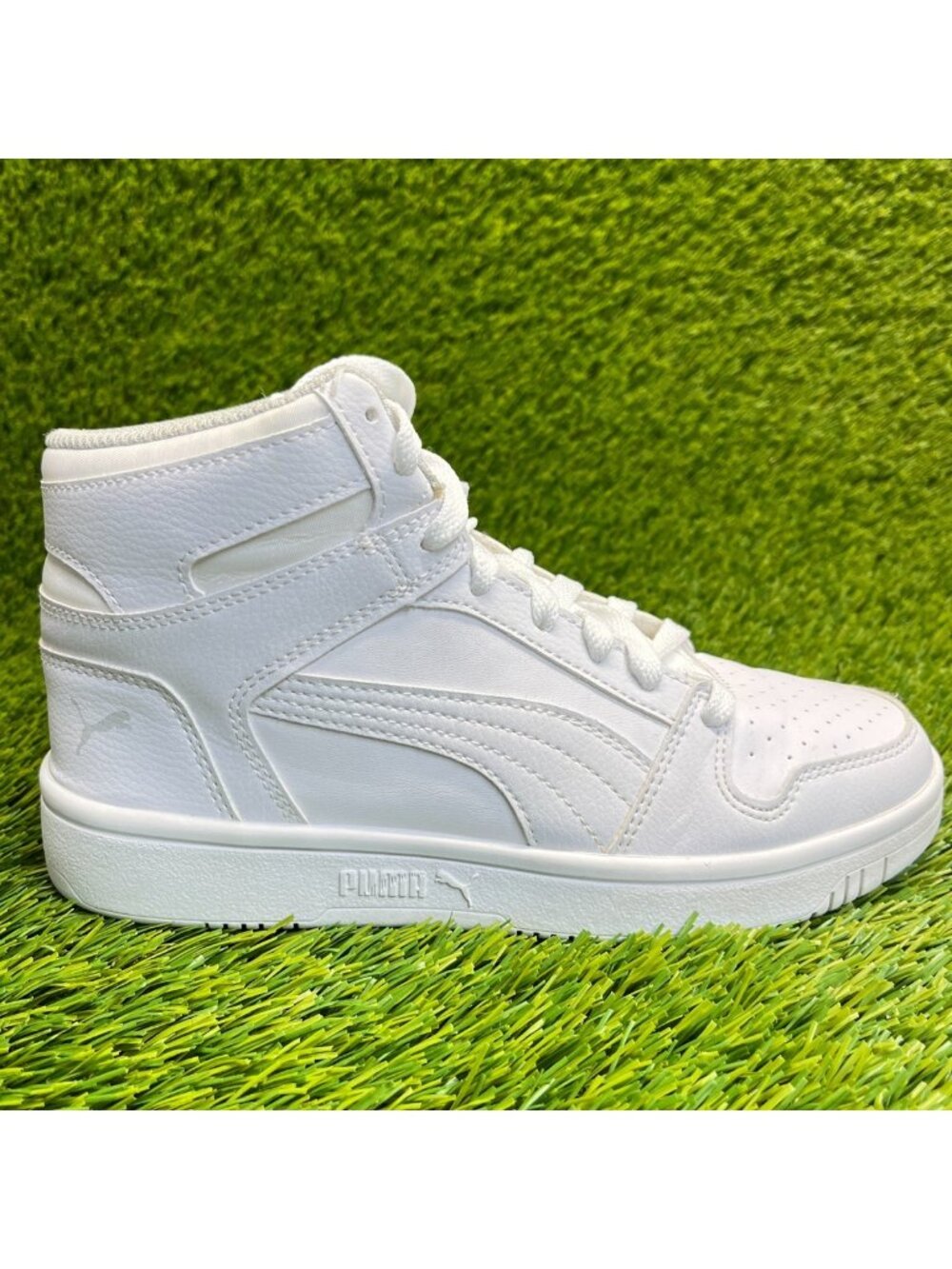 Puma Rebound Layup SL Boys Size 5Y White Athletic Lifestyle Shoes Sneakers‎